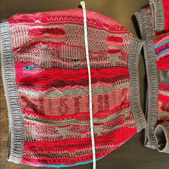 Vintage circa 1990 COOGI Multicolor Red Knit Ensemble Sweater and Skirt Size S - Picture 8 of 16